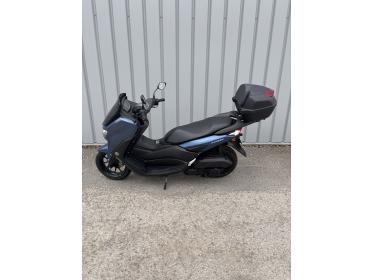 YAMAHA NMAX 125