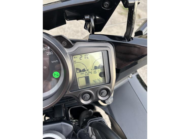 YAMAHA FJR 1300A