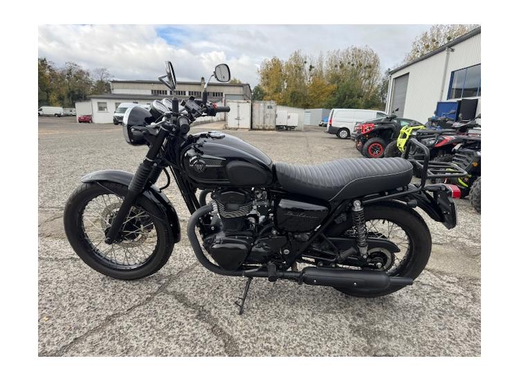 KAWASAKI W 800