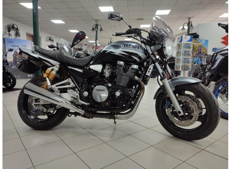 YAMAHA XJR 1300 SP