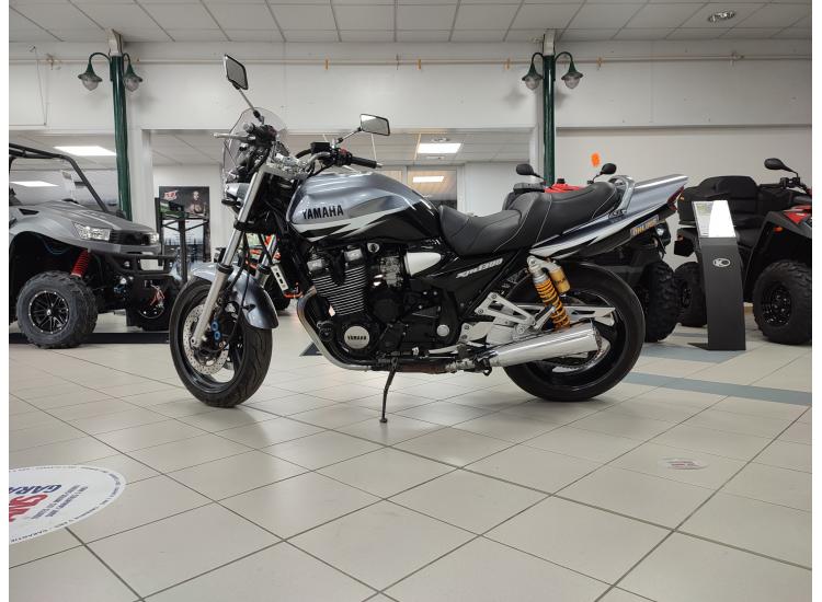 YAMAHA XJR 1300 SP