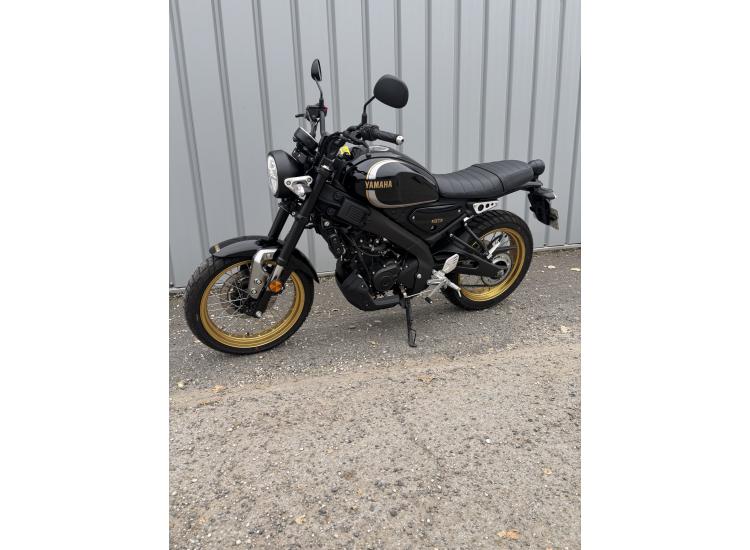 YAMAHA XSR 125 Legacy