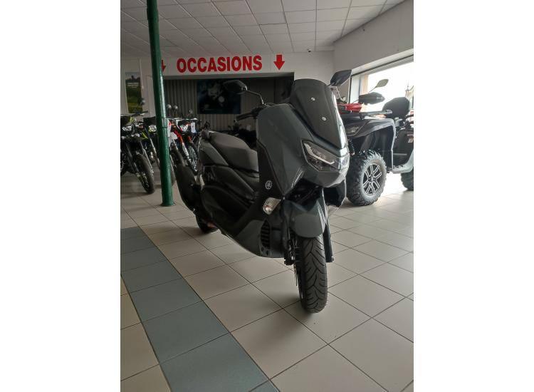 YAMAHA NMAX 125