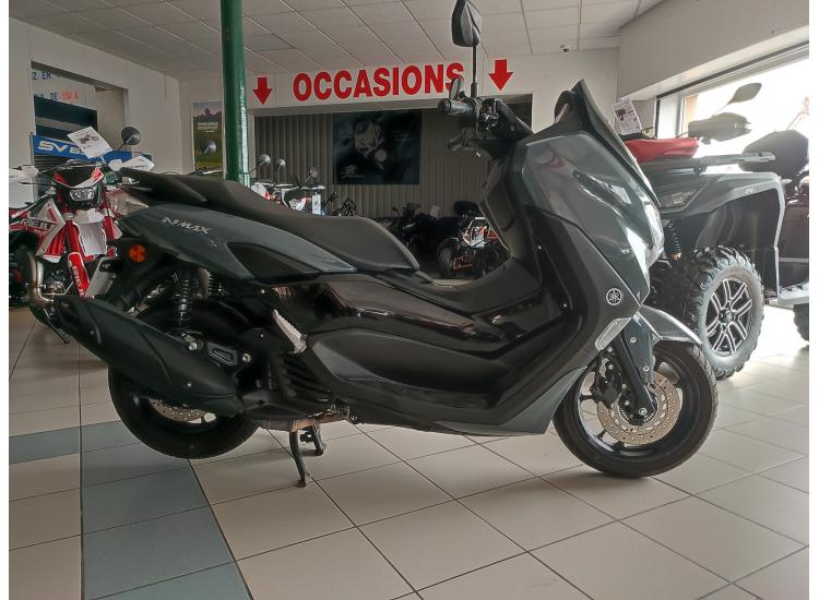 YAMAHA NMAX 125