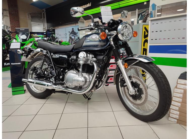 KAWASAKI W 800