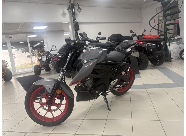 SUZUKI GSX-S 125