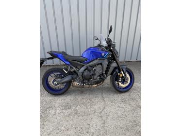 YAMAHA MT-09