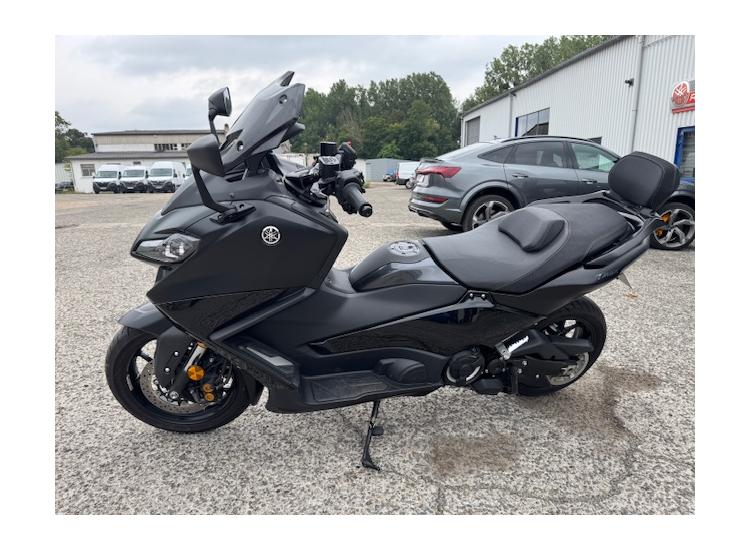 YAMAHA XP T-MAX 560 TECH MAX