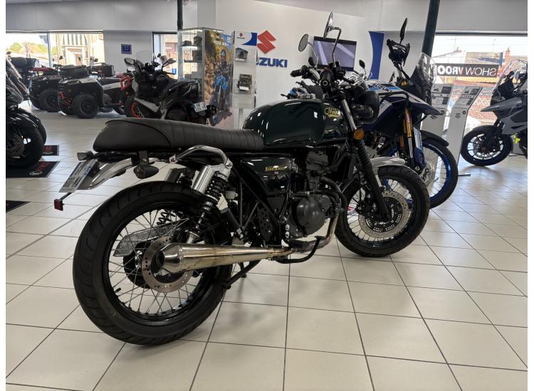 MASH BLACK SEVEN 125